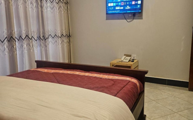 Kaka Hotel Kasese