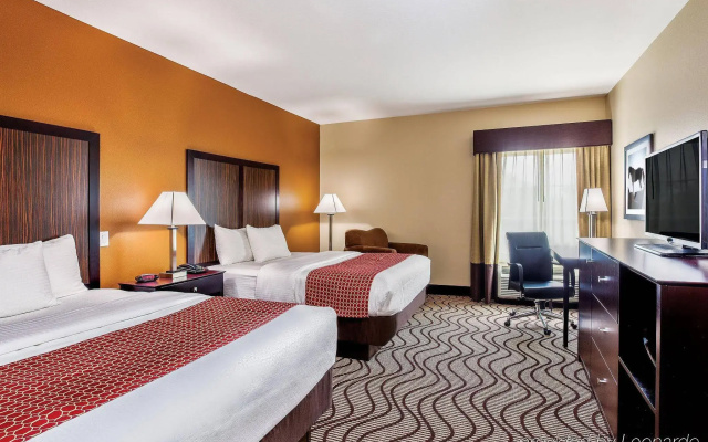La Quinta Inn and Suites Cotulla