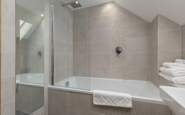 The Queens View Luxury B&B