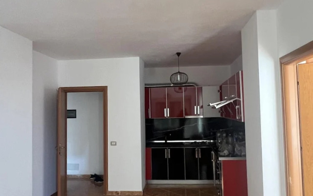 Inviting 2-bed Apartment in Durrës