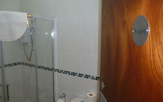 Number Twenty-Five Guesthouse