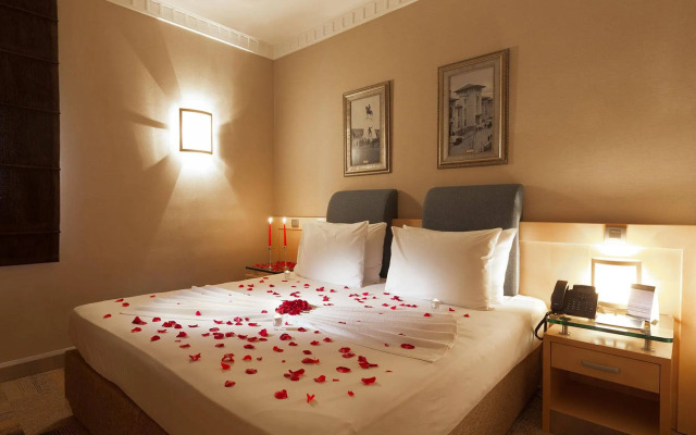 Aktif Metropolitan Otel