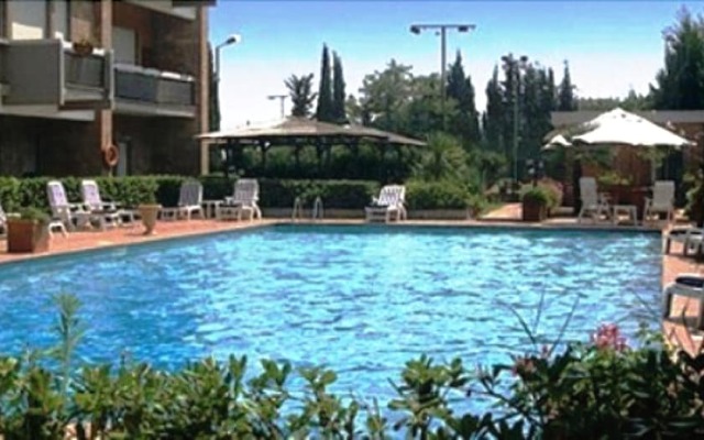 Aurelia Antica Suites and Apartments