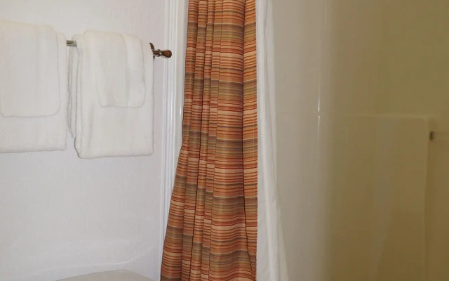 Rodeway Inn Chico University Area