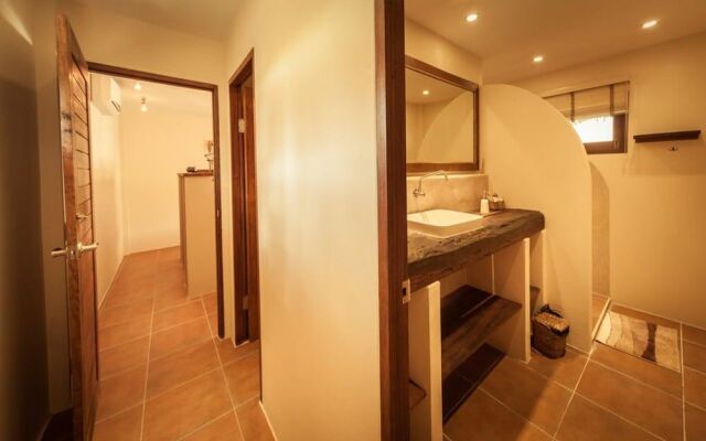 Baan Ya Kha Villa 5 Bedrooms