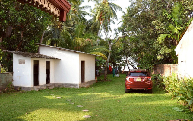 Hostel First Colombo Airport