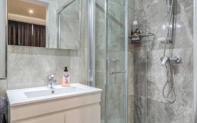 Luxury 3 BR Apt in Gzira Near Sliema - Stjulians