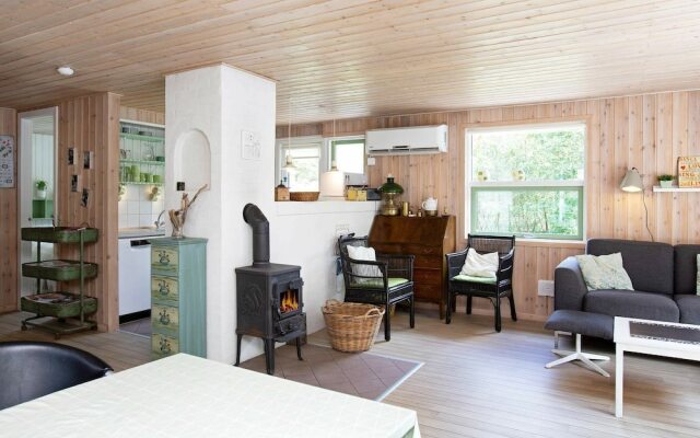 Luring Holiday Home in Ringkøbing With Terrace