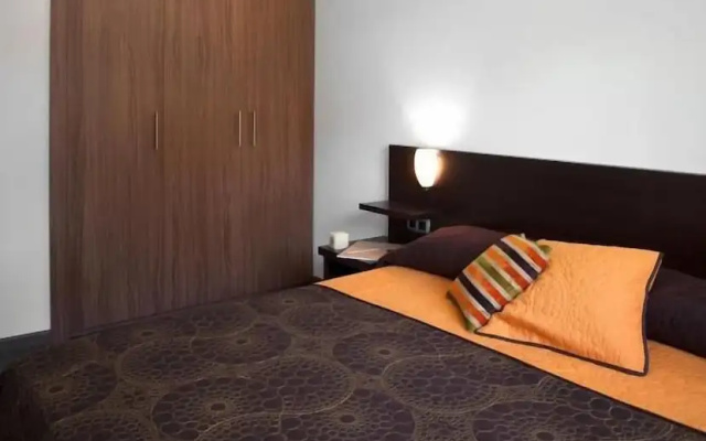 SG Marina 54 Apartments