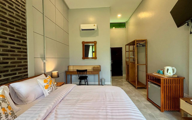 Moonlight Cottage – Guest Rooms – Thalang