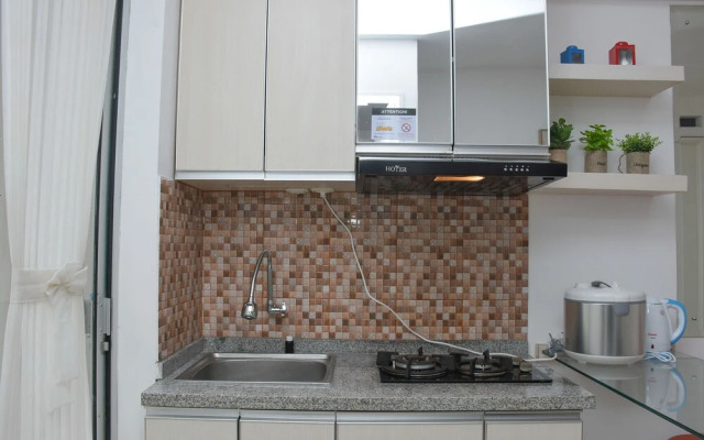 Strategic and Simply 2BR near Cassablanca at Bassura City Apartment