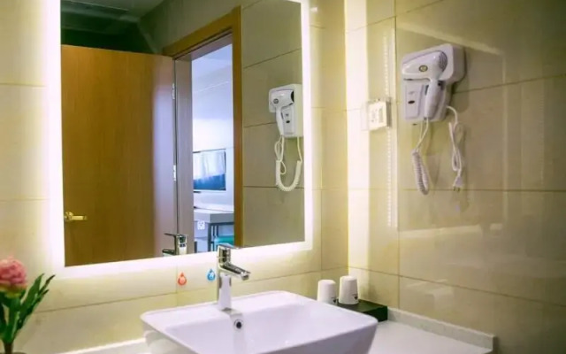 GreenTree Inn Jining Wenshang Square Road Express Hotel