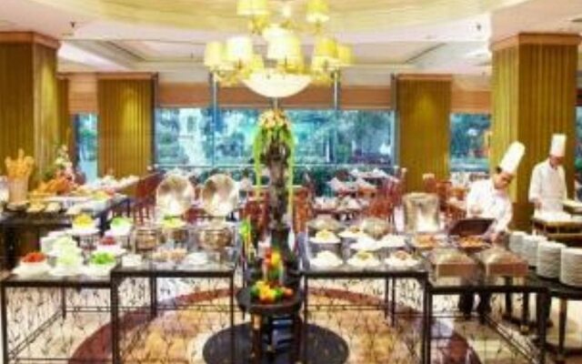 The Royal City Hotel