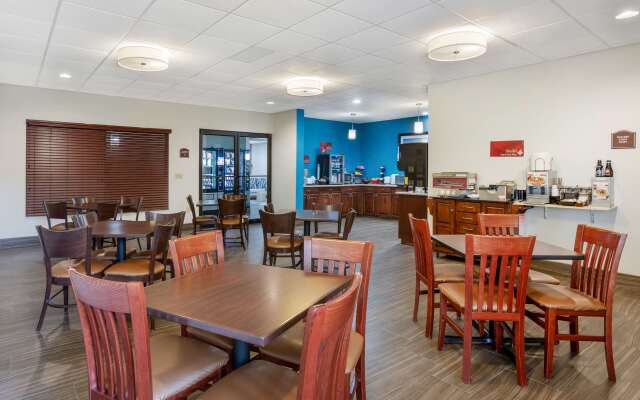 Best Western Plus Springfield Airport Inn