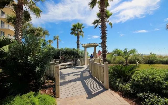 Waterscape 235-A by RealJoy