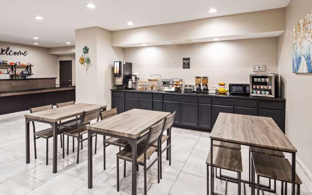 SureStay Hotel by Best Western Orange