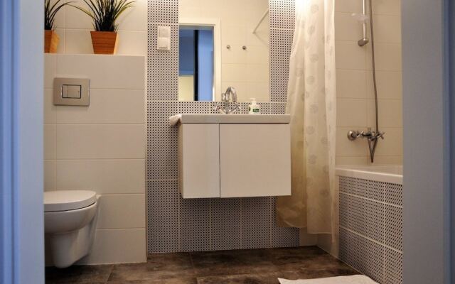 Prudentia Apartments Jeziorański