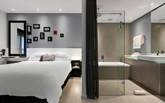 Protea Hotel Fire & Ice by Marriott Pretoria Menlyn