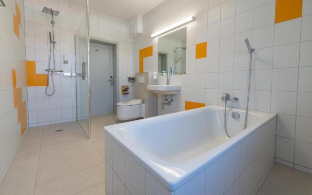 Bs16 Hotel