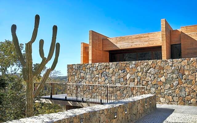 Four Seasons Resort Tamarindo