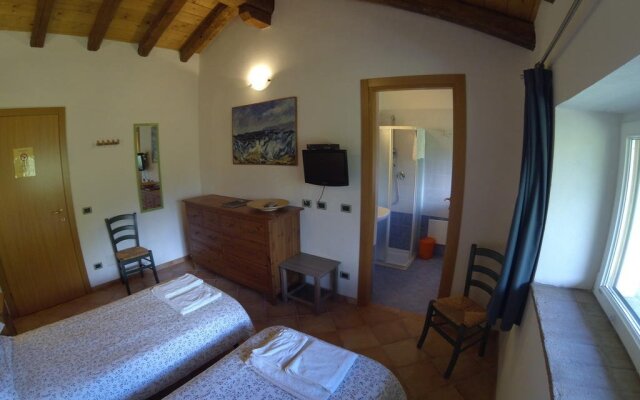 Al Campo Di Sotto Bed & Breakfast