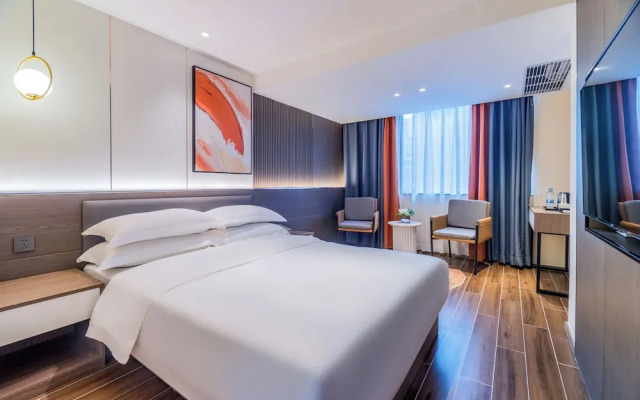 Ruifeng Hotel Railway Station Store