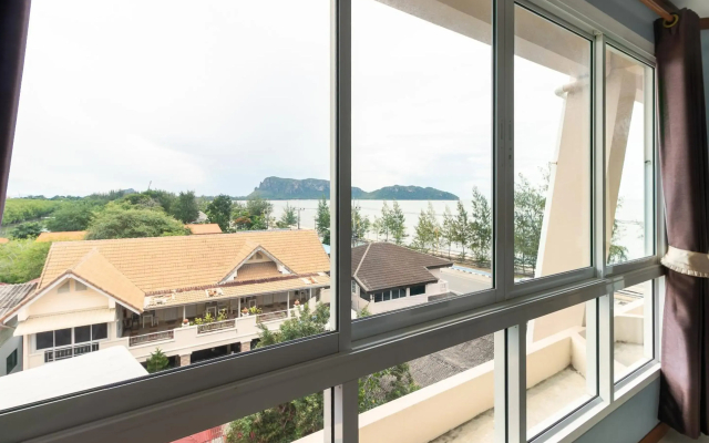 GoldenBeach Boutique Resort