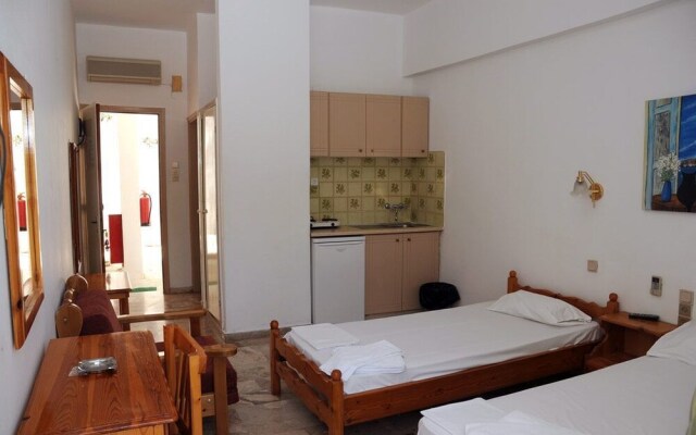 Zontanos Studios & Apartments
