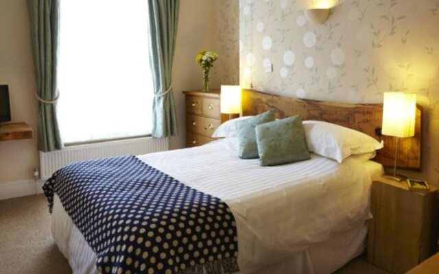 The Waves Coastal Bed and Breakfast