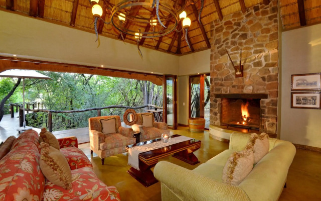 Motswiri Private Safari Lodge