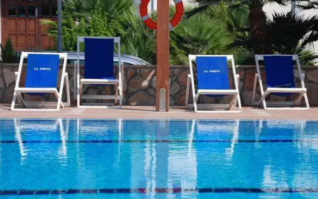 Camping Village La Pineta