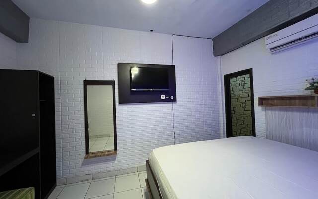 Hotel O Surya HotelNearTaman Anggrek Pkk Watansoppeng