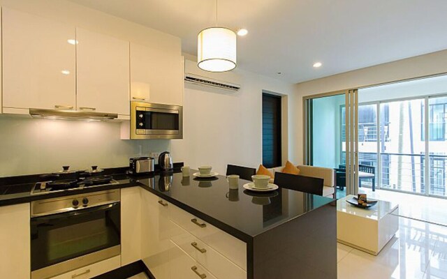 N211 Regent Apartments