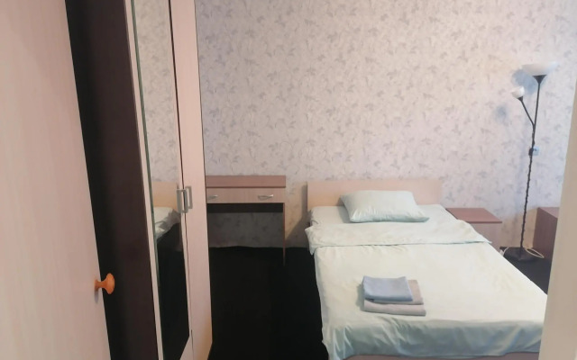 Апартаменты ТРЕШКА на улице Жукова 3