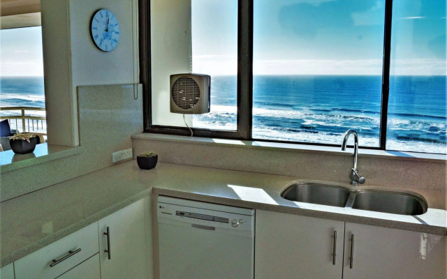 Seacrest Beachfront Holiday Apartments