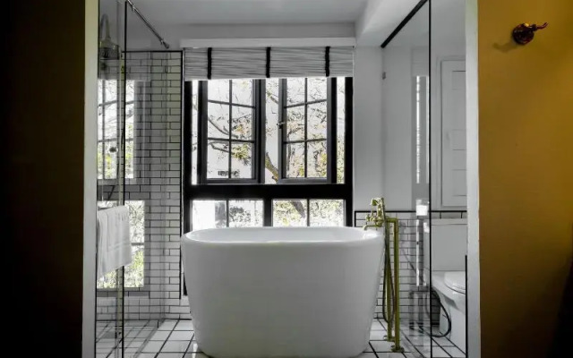 Mora Boutique Hotel