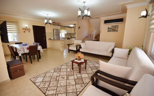 KAL1100 Villa Yonca 5 Bedrooms