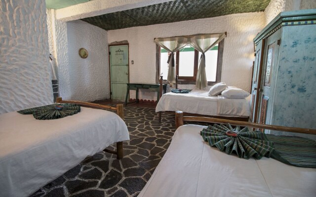 Eco Hotel Uxlabil Atitlan