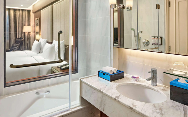 Movenpick Hotel Hanoi Centre