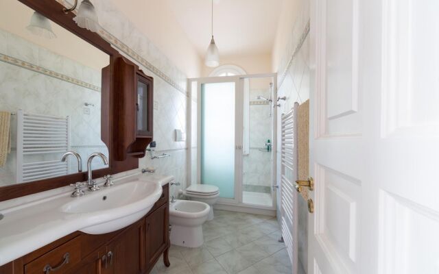 619 La Ripostiera by Barbarhouse