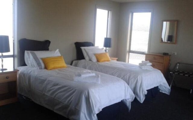 Waiuna B & B
