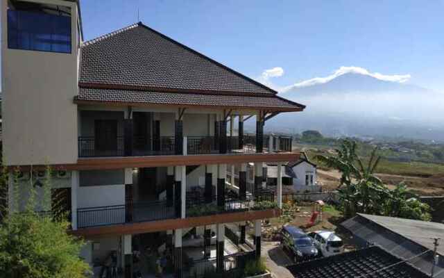 o3 Homestay