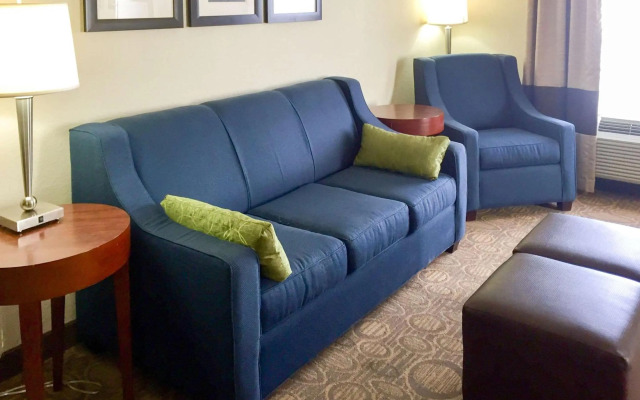Comfort Suites Regency Park
