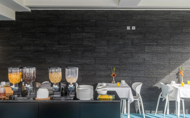 Hotel Torre Mar