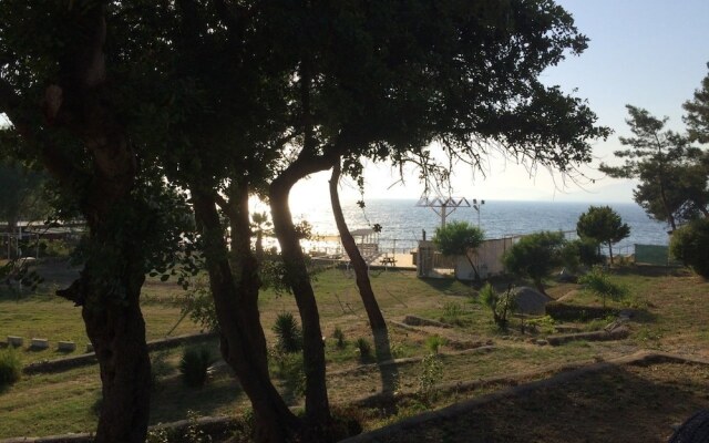 Rainbow Bay Ozdere Beach Hotel