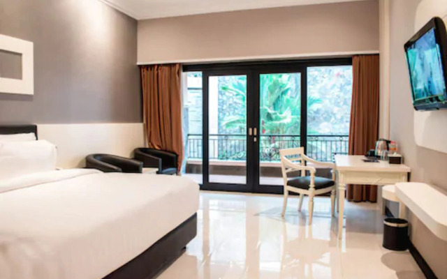 Luminor Hotel Jember by WH