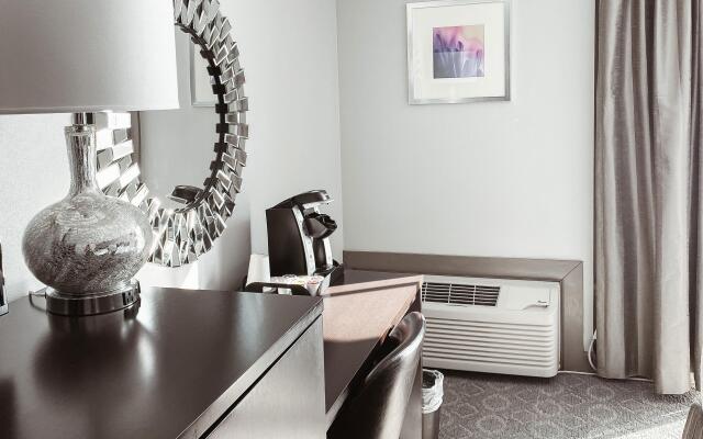 Crowne Plaza Chicago SW - Burr Ridge by IHG