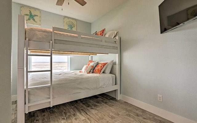 Villa Azul Galveston Home: Modern & Beachfront!