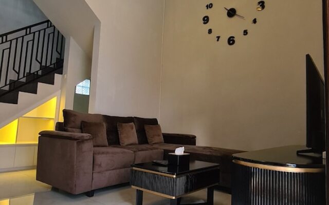 Oemah Wisata RinginSari