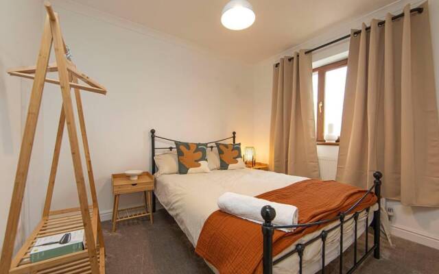 Beautiful 3-bed House in Merthyr Tydfil